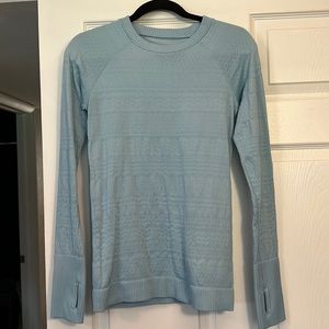 Lululemon long sleeve shirt